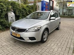 Grijs Gebruikt 2011 Kia Ceed Hatchback | € 4.750 (Eerlijke prijs)
