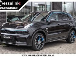 Zwart Gebruikt 2022 Lynk & Co 01 SUV | € 24.900 (Eerlijke prijs)