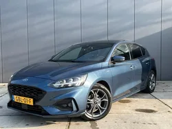 Blauw Gebruikt 2019 Ford Focus ST-Line Hatchback | € 19.495 (Iets duurder)