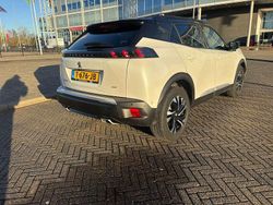Wit Gebruikt 2021 Peugeot 2008 GT SUV | € 18.000 (Goede deal)