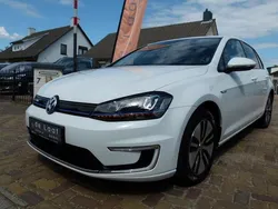 Wit Gebruikt 2016 VW e-Golf Hatchback | € 13.950 (Duur)