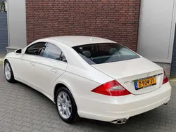 Wit Gebruikt 2009 Mercedes CLS350 Sedan | € 13.500