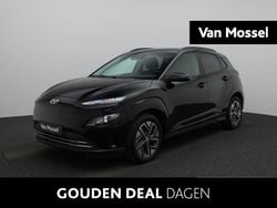 Donker zwart Gebruikt 2023 Hyundai Kona SUV | € 20.900 (Goede deal)