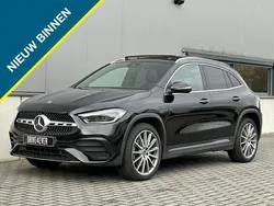Zwart Gebruikt 2020 Mercedes GLA250 AMG line SUV | € 42.995 (Duur)