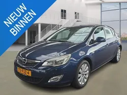 Blauw Gebruikt 2011 Opel Astra Cosmo Hatchback | € 5.995 (Eerlijke prijs)