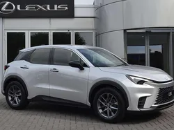 Zilver Gebruikt 2025 Lexus LBX SUV | € 37.400 (Goede deal)