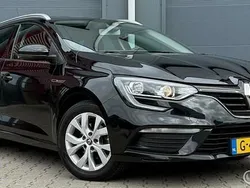 Zwart Gebruikt 2019 Renault Mégane GrandTour LIMITED Stationwagen | € 10.950 (Eerlijke prijs)