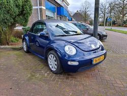 Blauw Gebruikt 2005 VW Beetle Comfortline Cabriolet | € 4.990 (Eerlijke prijs)
