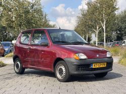 Rood Gebruikt 2001 Fiat Seicento Young Hatchback | € 1.100 (Eerlijke prijs)