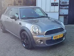Grijs Gebruikt 2012 Mini ONE Chili Hatchback | € 6.999 (Eerlijke prijs)
