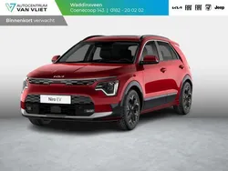 Runway red Nieuw 2024 Kia e-Niro Advance SUV | € 39.490 (Goede deal)