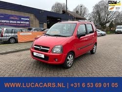 Rood Gebruikt 2004 Opel Agila Cosmo Hatchback | € 895 (Goede deal)