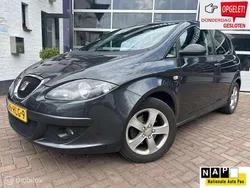Grijs Gebruikt 2009 Seat Altea Style MPV | € 1.750 (Super prijs)