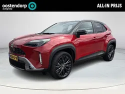 Rood Gebruikt 2022 Toyota Yaris Cross Executive SUV | € 27.440 (Eerlijke prijs)