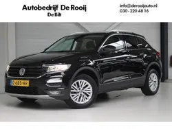 Zwart Gebruikt 2019 VW T-Roc Business SUV | € 23.500 (Goede deal)