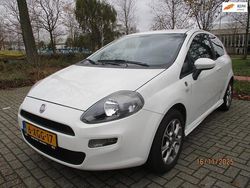 Wit Gebruikt 2012 Fiat Punto Evo Business Hatchback | € 2.950 (Eerlijke prijs)