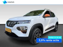 Wit Gebruikt 2023 Dacia Spring Comfort Plus Hatchback | € 12.940 (Eerlijke prijs)