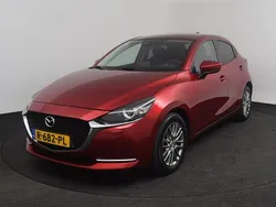 Soul red crystal (rood metallic) Gebruikt 2022 Mazda 2 Luxury Hatchback | € 20.950 (Eerlijke prijs)