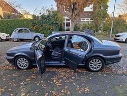 Grijs Gebruikt 2001 Jaguar X-type Sedan | € 3.495 (Eerlijke prijs)