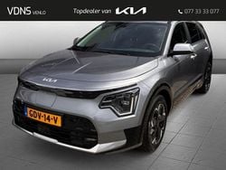 Grijs Gebruikt 2024 Kia Niro Advance SUV | € 36.950 (Eerlijke prijs)