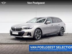 Grijs Gebruikt 2025 BMW 520 M Sport Stationwagen | € 59.900