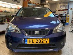 Blauw Gebruikt 2015 Seat Mii CONNECT Hatchback | € 9.950 (Eerlijke prijs)
