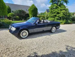 Blauw Gebruikt 1994 Mercedes E200 Cabriolet | € 29.000