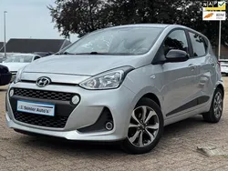 Grijs Gebruikt 2018 Hyundai i10 Passion Hatchback | € 9.499 (Eerlijke prijs)