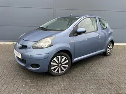 Blauw Gebruikt 2009 Toyota Aygo Cool Hatchback | € 2.980 (Iets duurder)