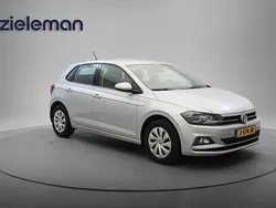 Grijs Gebruikt 2020 VW Polo Comfortline Hatchback | € 12.344 (Goede deal)