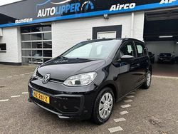 Zwart Gebruikt 2017 VW up! move up! Hatchback | € 6.999 (Iets duurder)