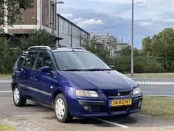 Blauw, metallic lak Gebruikt 2005 Mitsubishi Space Star Inform MPV | € 2.450