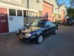 Blauw Gebruikt 2001 VW Golf Cabriolet Highline Cabriolet | € 3.750 (Iets duurder)
