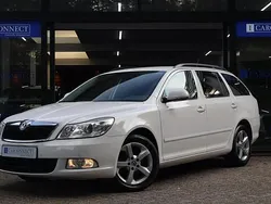 Wit Gebruikt 2012 Skoda Octavia Elegance Stationwagen | € 7.990 (Eerlijke prijs)