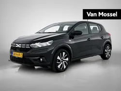 Zwart Gebruikt 2024 Dacia Sandero Expression Hatchback | € 19.435 (Eerlijke prijs)