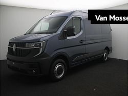 Blauw Gebruikt 2024 Renault Master Van | € 33.372