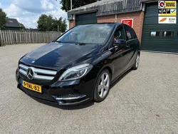 Zwart Gebruikt 2014 Mercedes B180 Ambition MPV | € 11.250 (Eerlijke prijs)