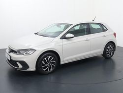 Grijs Gebruikt 2023 VW Polo Life Hatchback | € 20.840 (Eerlijke prijs)