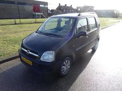 Zwart Gebruikt 2005 Opel Agila Hatchback | € 995 (Eerlijke prijs)
