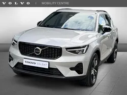 Grijs Gebruikt 2025 Volvo XC40 Plus SUV | € 47.450 (Eerlijke prijs)