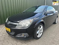 Zwart Gebruikt 2006 Opel Astra Cabriolet Cosmo Cabriolet | € 2.899 (Eerlijke prijs)