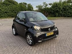 Zwart Gebruikt 2016 Smart ForTwo Coupé Passion Coupé | € 6.500 (Goede deal)