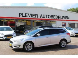 Grijs Gebruikt 2017 Ford Focus Titanium Stationwagen | € 6.995 (Goede deal)