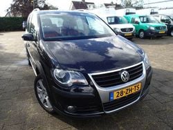 Zwart Gebruikt 2008 VW Touran Cross MPV | € 3.250