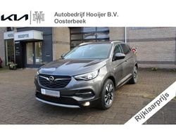 Grijs (metallic) Gebruikt 2018 Opel Grandland X Innovation SUV | € 15.945 (Iets duurder)
