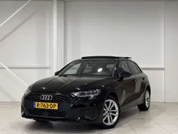 Zwart, metallic lak Gebruikt 2021 Audi A3 Sportback e-tron Competition Sedan | € 31.900 (Goede deal)