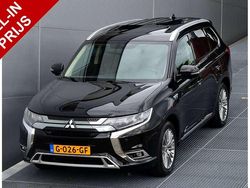Zwart Gebruikt 2019 Mitsubishi Outlander P-HEV Intense+ SUV | € 20.950 (Eerlijke prijs)