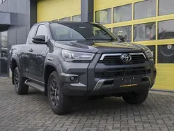 Grijs Nieuw 2024 Toyota HiLux Pickup | € 49.950 (Eerlijke prijs)