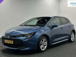Blauw Gebruikt 2020 Toyota Corolla Business Edition Hatchback | € 18.750 (Eerlijke prijs)