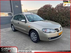 Beige Gebruikt 2004 Nissan Almera Visia Hatchback | € 2.750 (Eerlijke prijs)